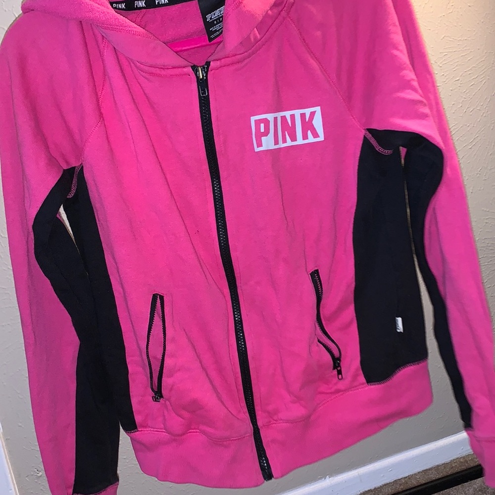 BURR SHE’STYLISH SHE WARM SHES READING#PINK   Name your price📶🆓HOT SWEAT HER💝